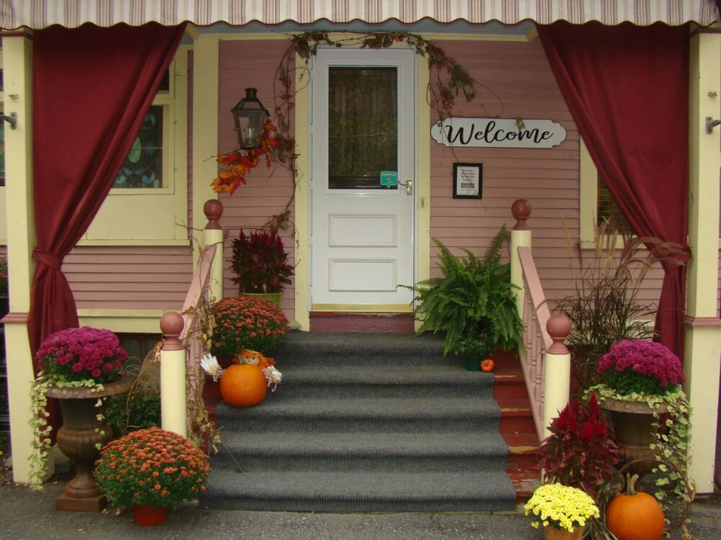 The Village Inn of Woodstock