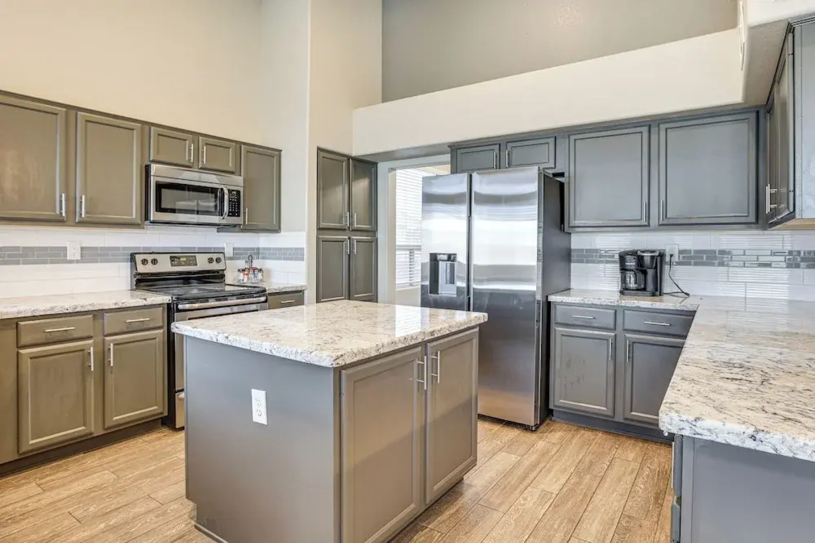 Fenced Backyard Oasis: Pet-friendly Avondale Home