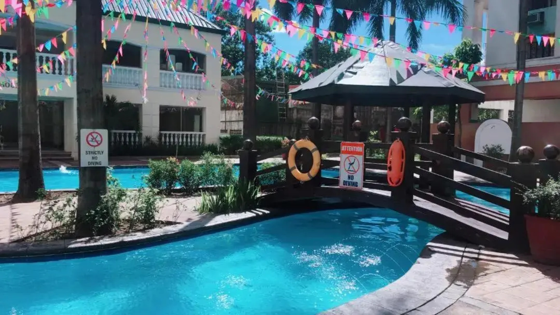 Affordable 2 BR 2 BA w/ Skycable, Netflix, & Amazon Prime