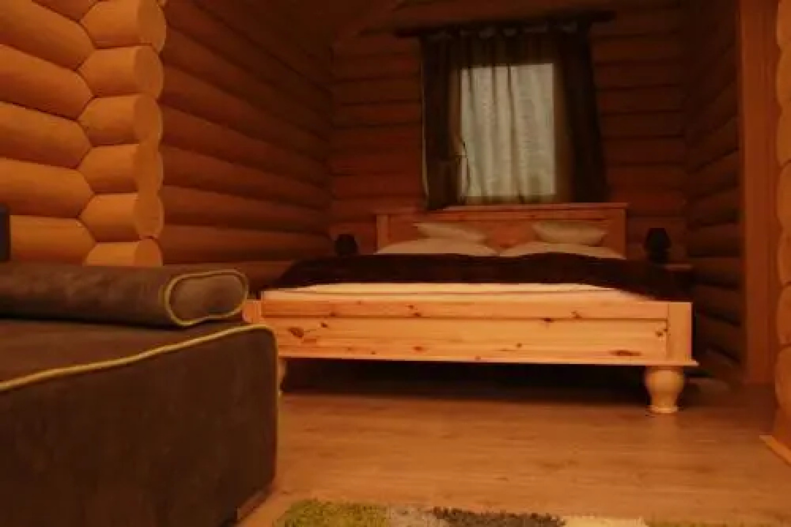 Tuzseri Palinka Tanya