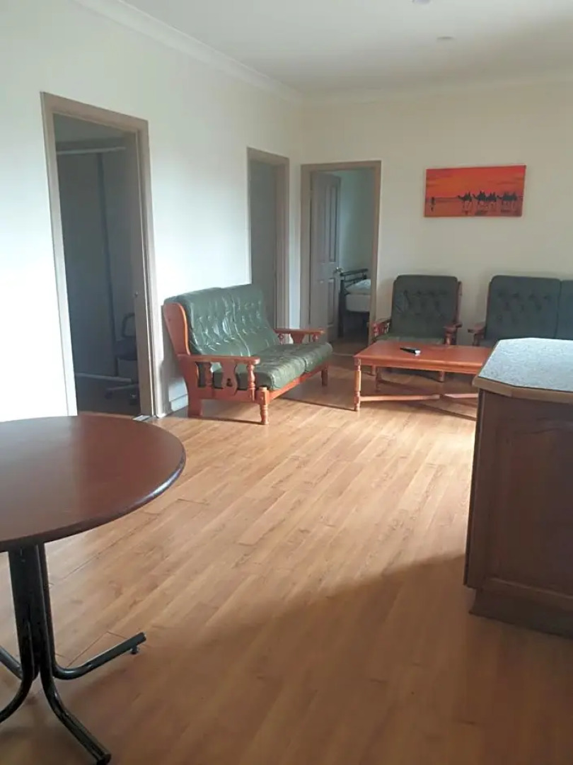 Newell Hwy Motel & Caravan Park