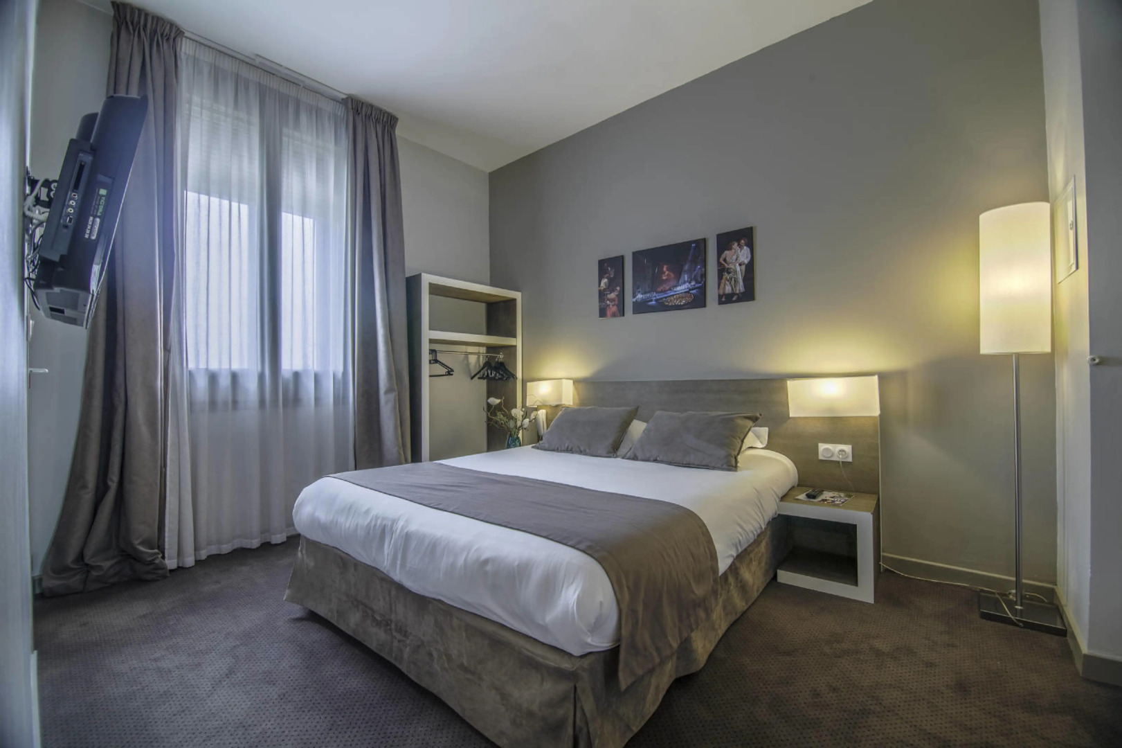 Kyriad Orange Centre