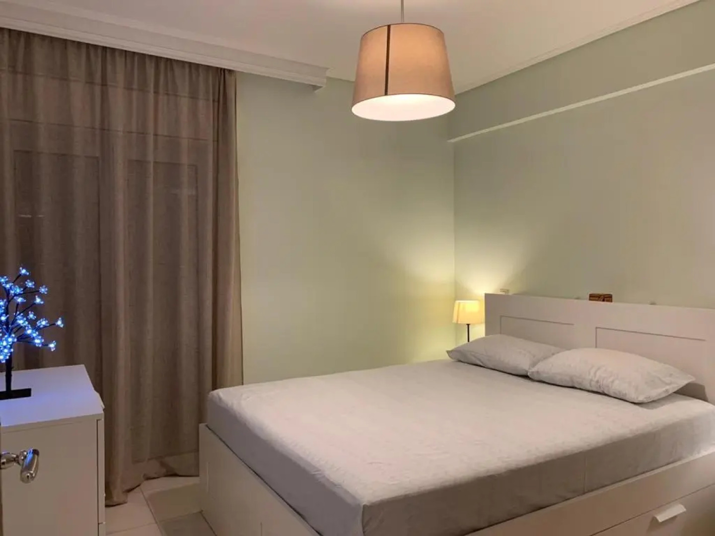 New luxury apartment in central suburb of Athens