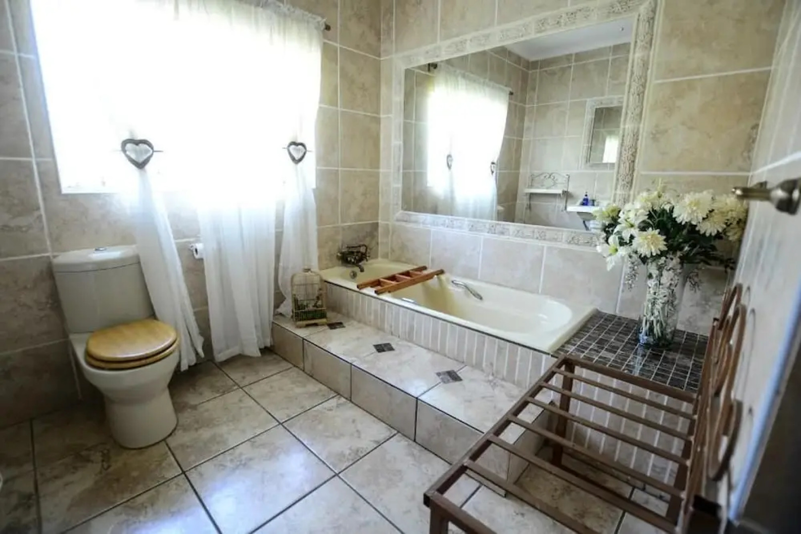 Komma Nader Gastehuis