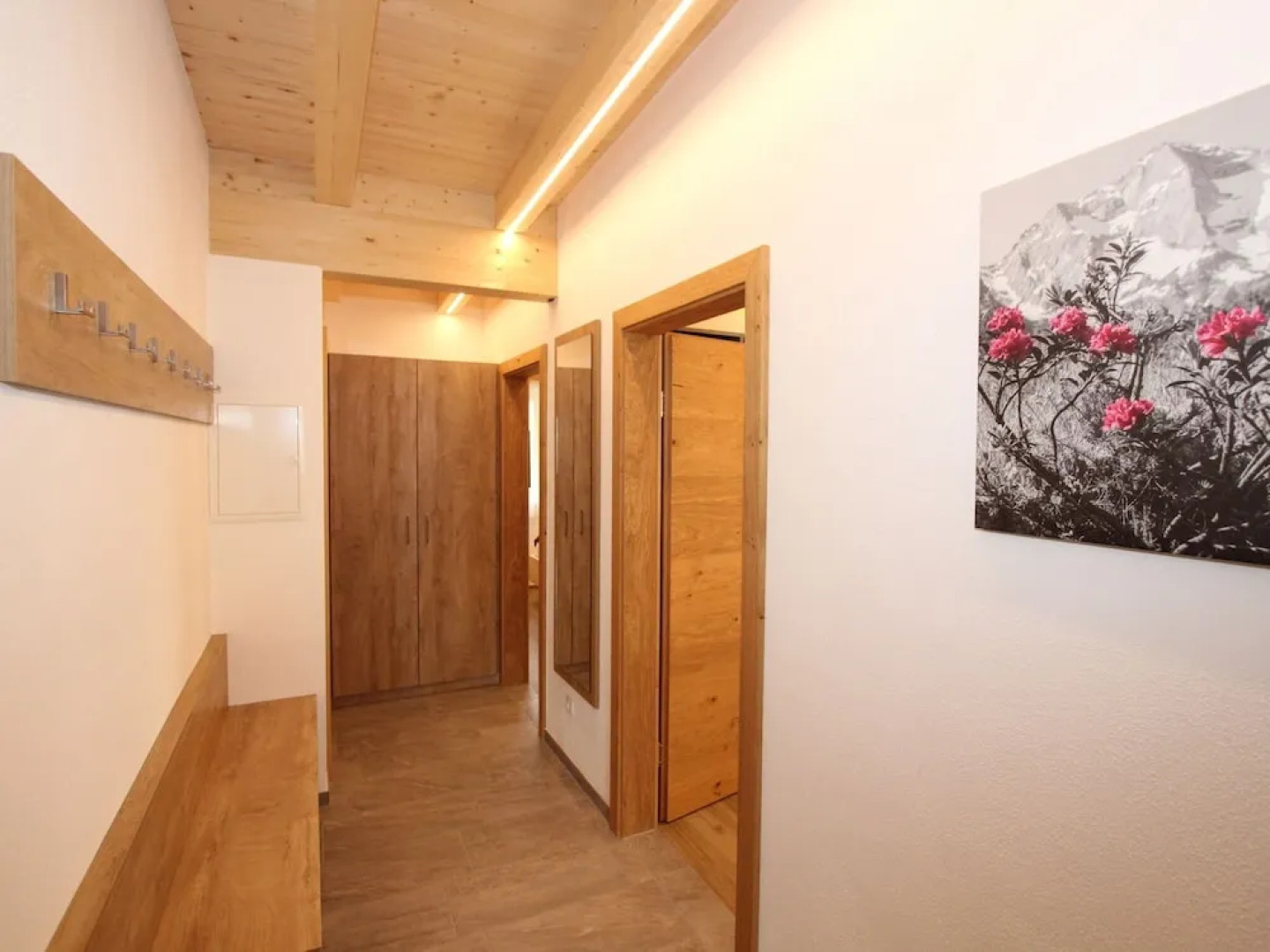 Luxury Holiday Flat With Balcony in Fugenberg