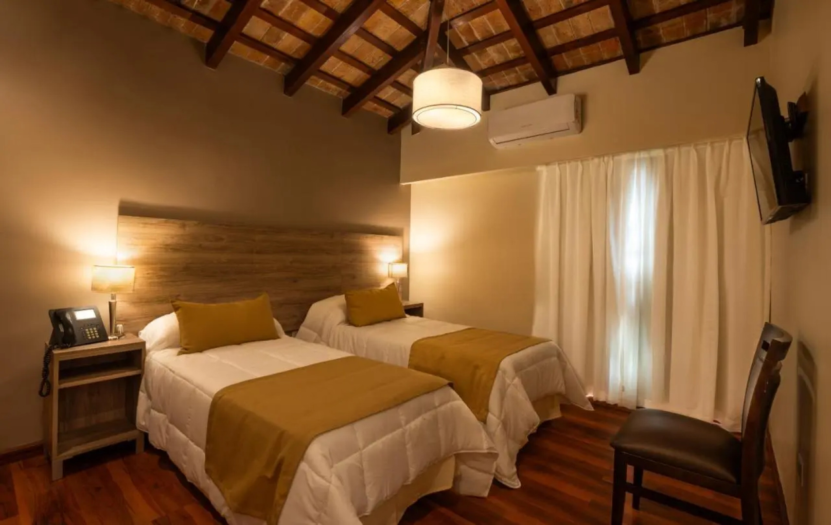 Intersur Hotel La Cumbre