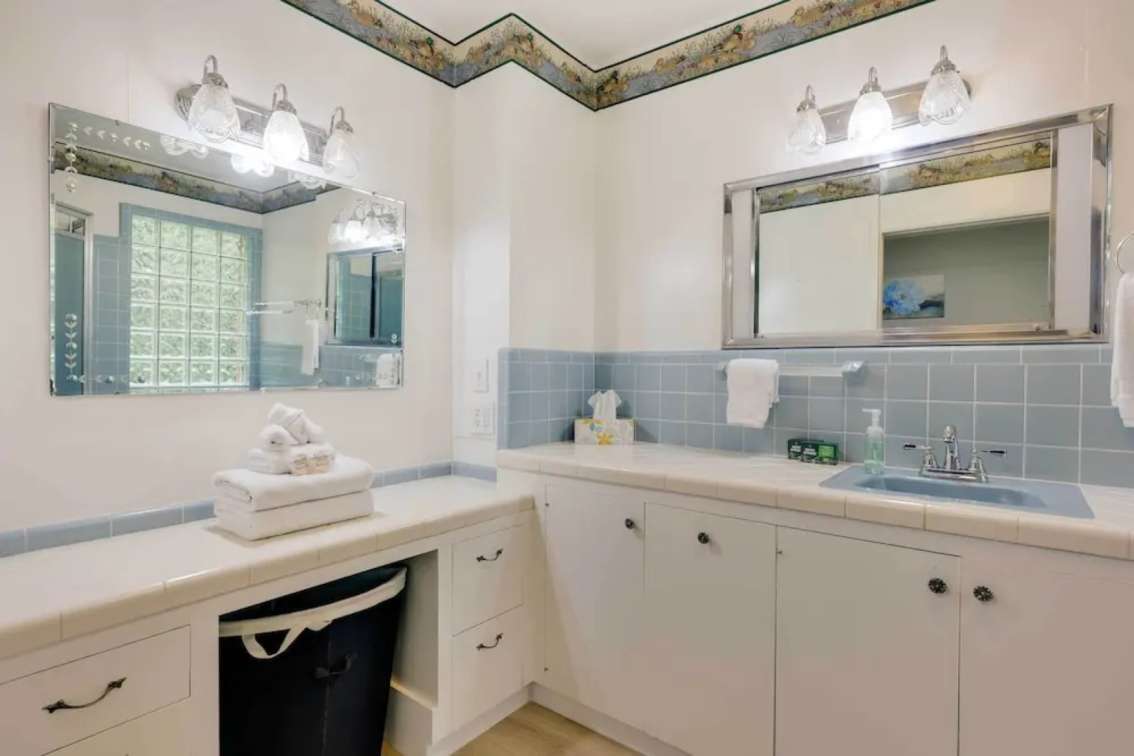 Private Saltwater Pool: Mtn-view Copperhill Home