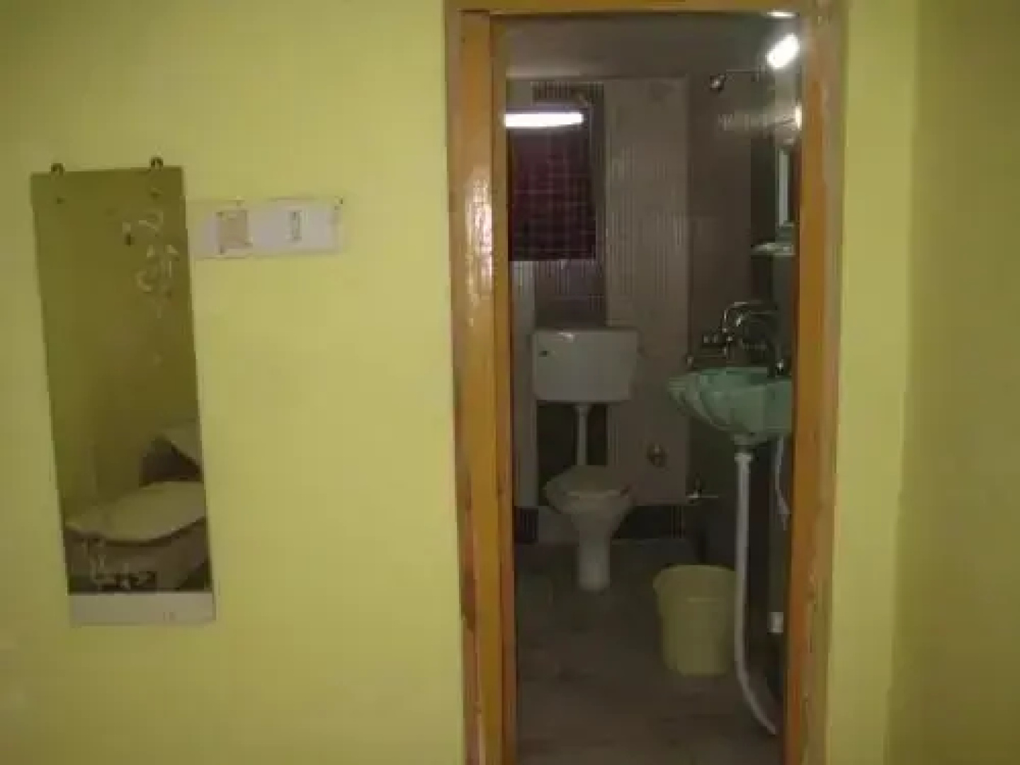 Gauri Guest House