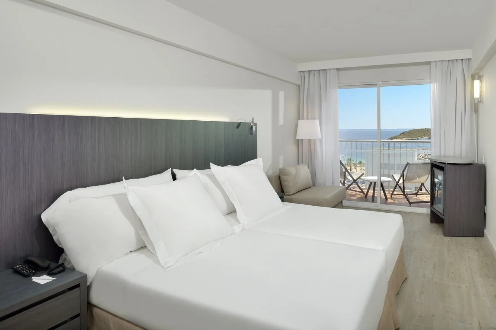 Отель Sol House Mallorca