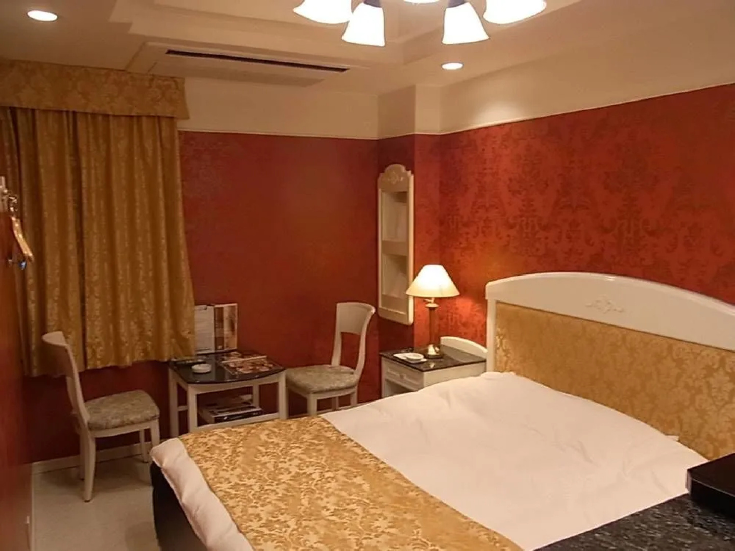Hotel Fine Garden Himeji - Adults Only