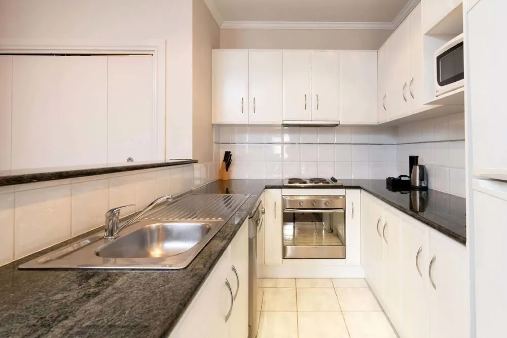 Pacific International Apartments Adelaide