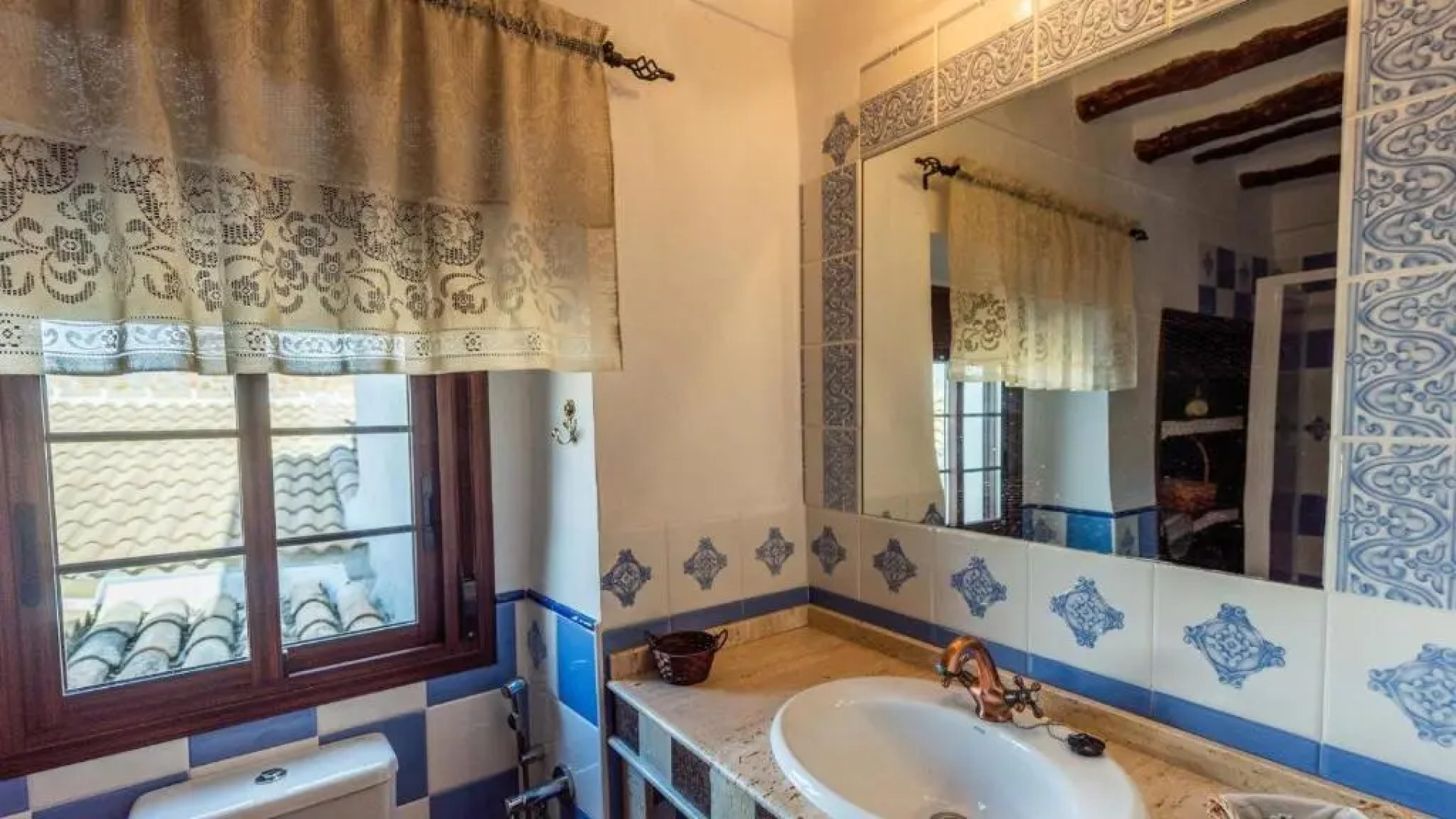 Casa Rufino Iznajar by Ruralidays