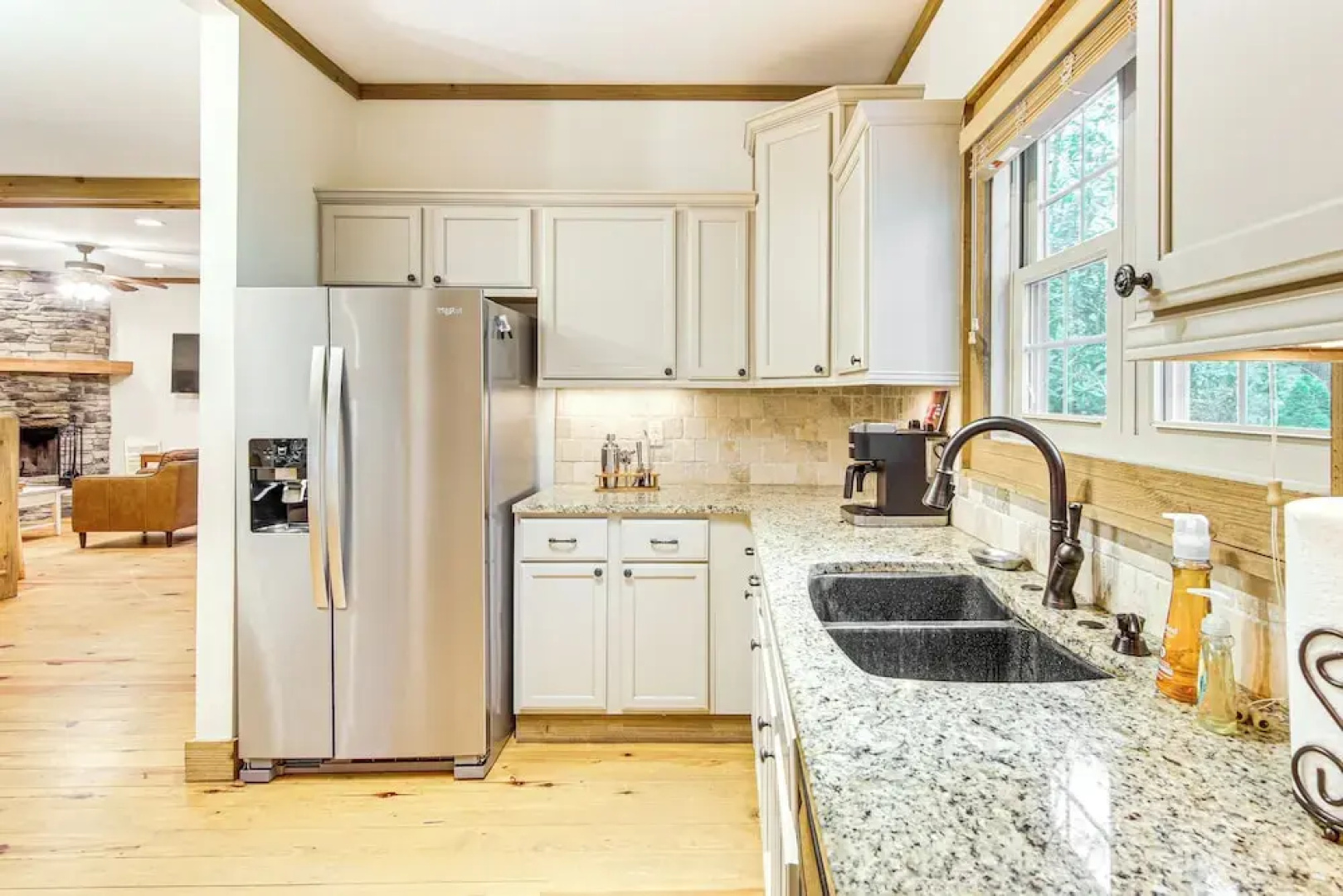 1 Mi to Downtown Cashiers: Private Cabin w/ Deck