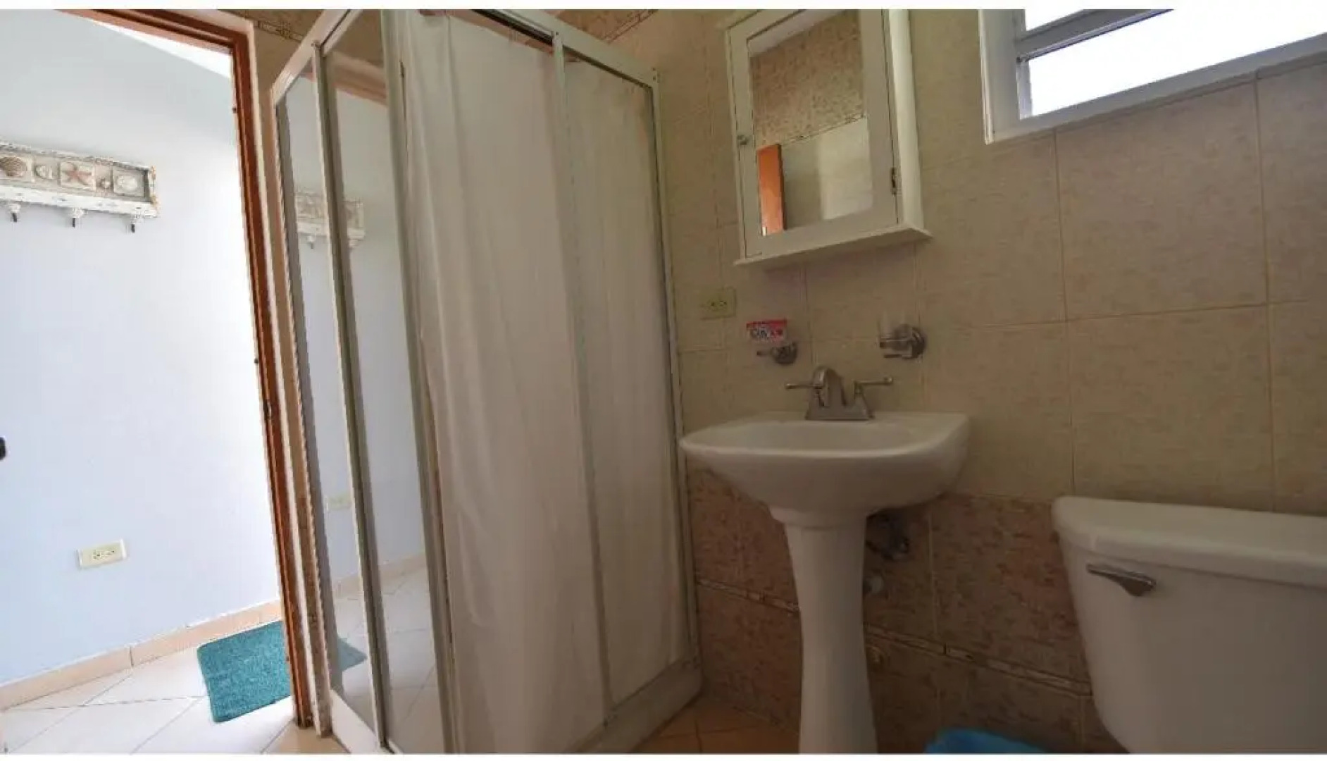 Coqui penthouse 2 across Rincon beach, pool, bbq, power and water bup