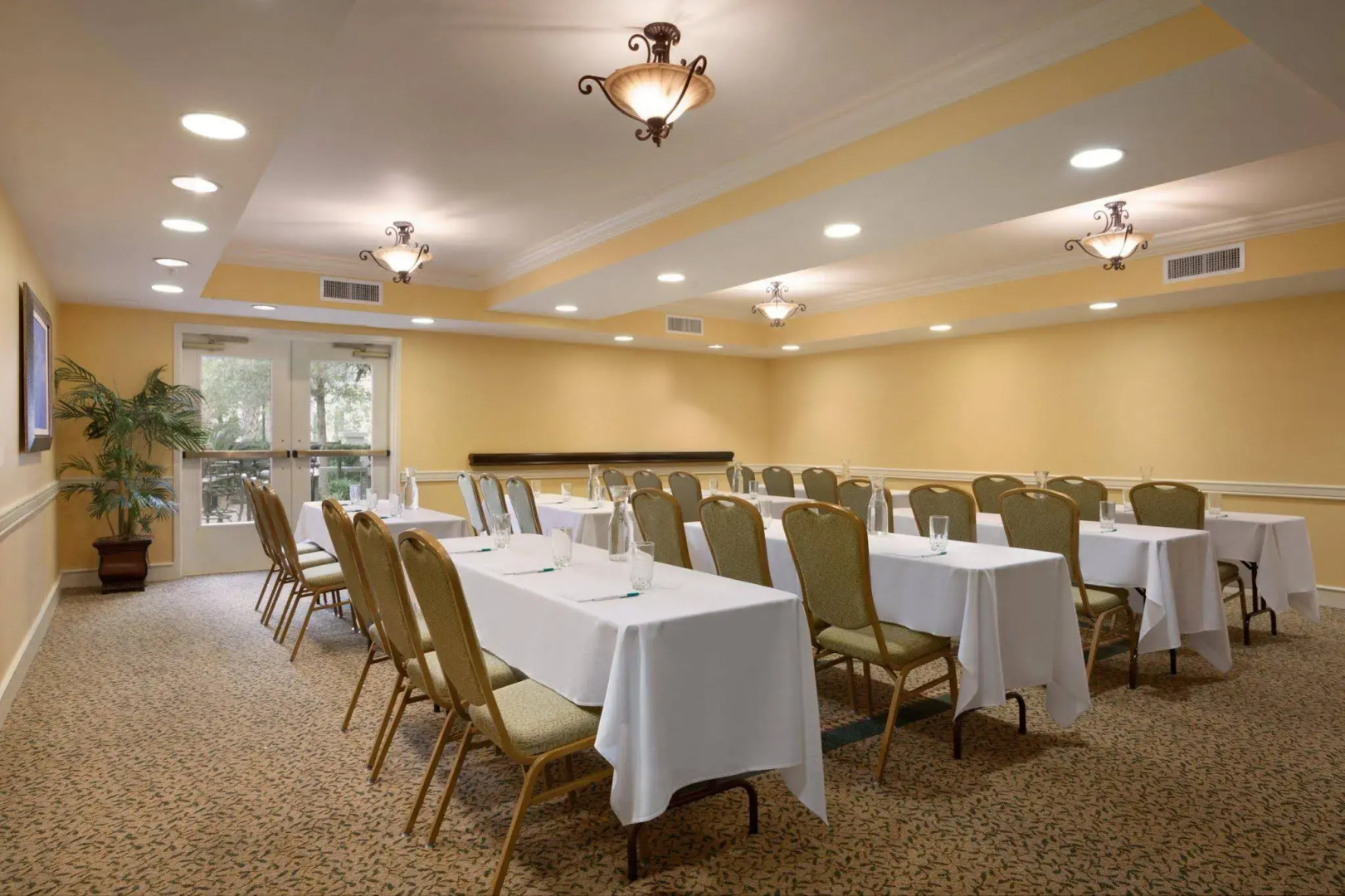 Homewood Suites by Hilton Charleston Airport