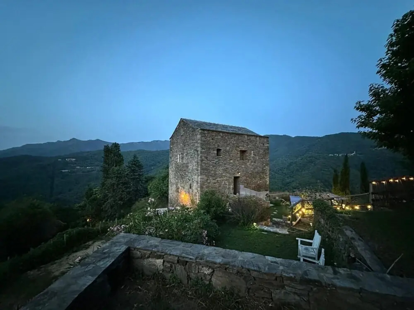 Casa Surgente