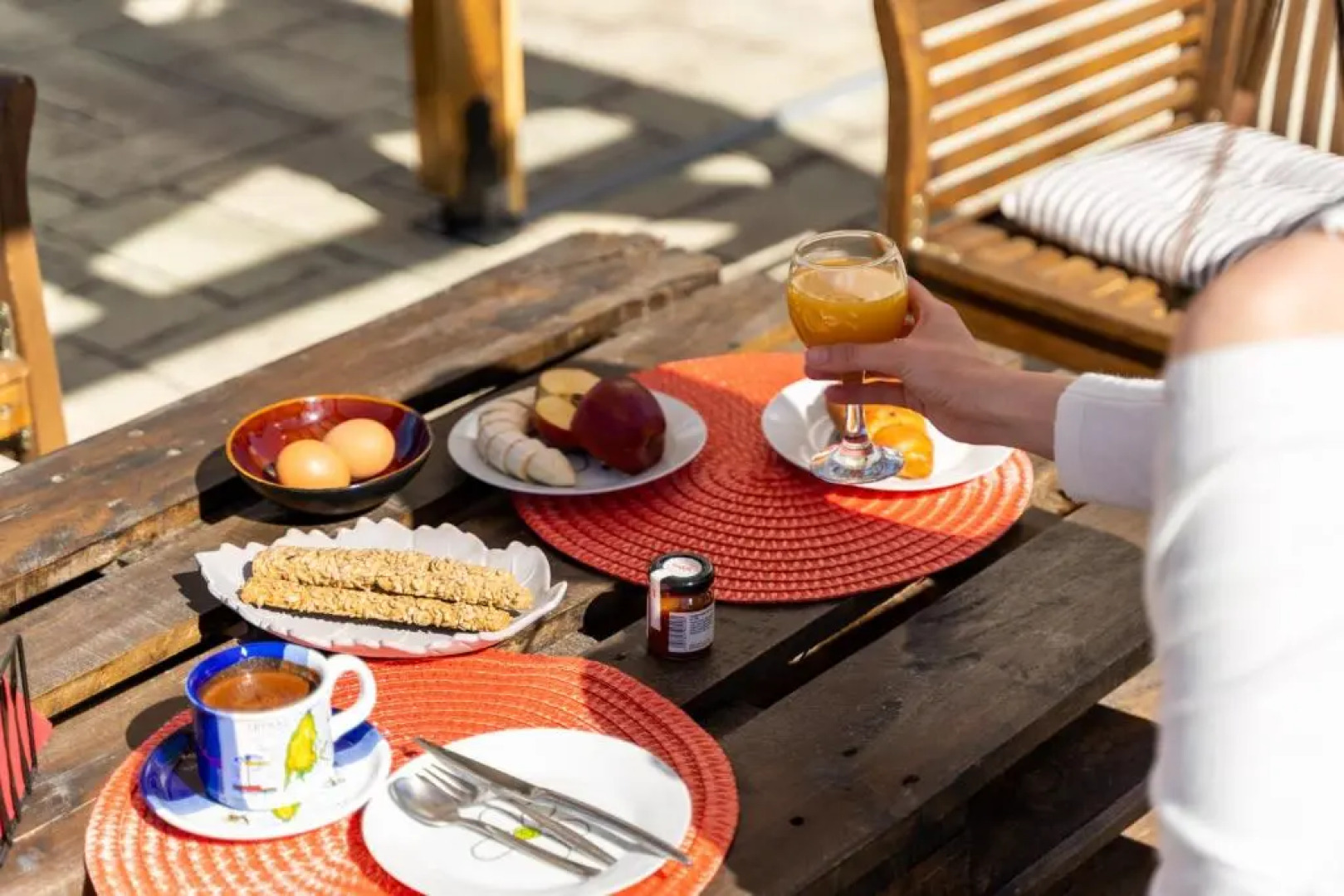 Eagle's Nest City Apartments