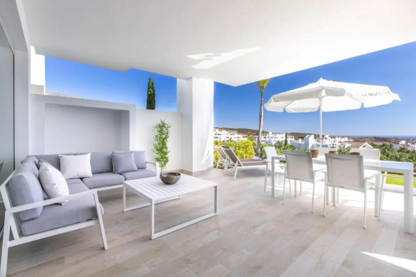 AL-1303 Apartment in Estepona - Alcazaba Lagoon