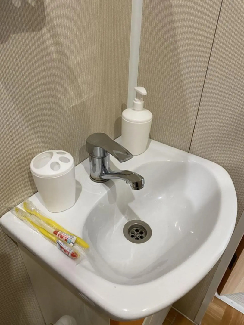 Желтый Нарцисс на улице Уральская