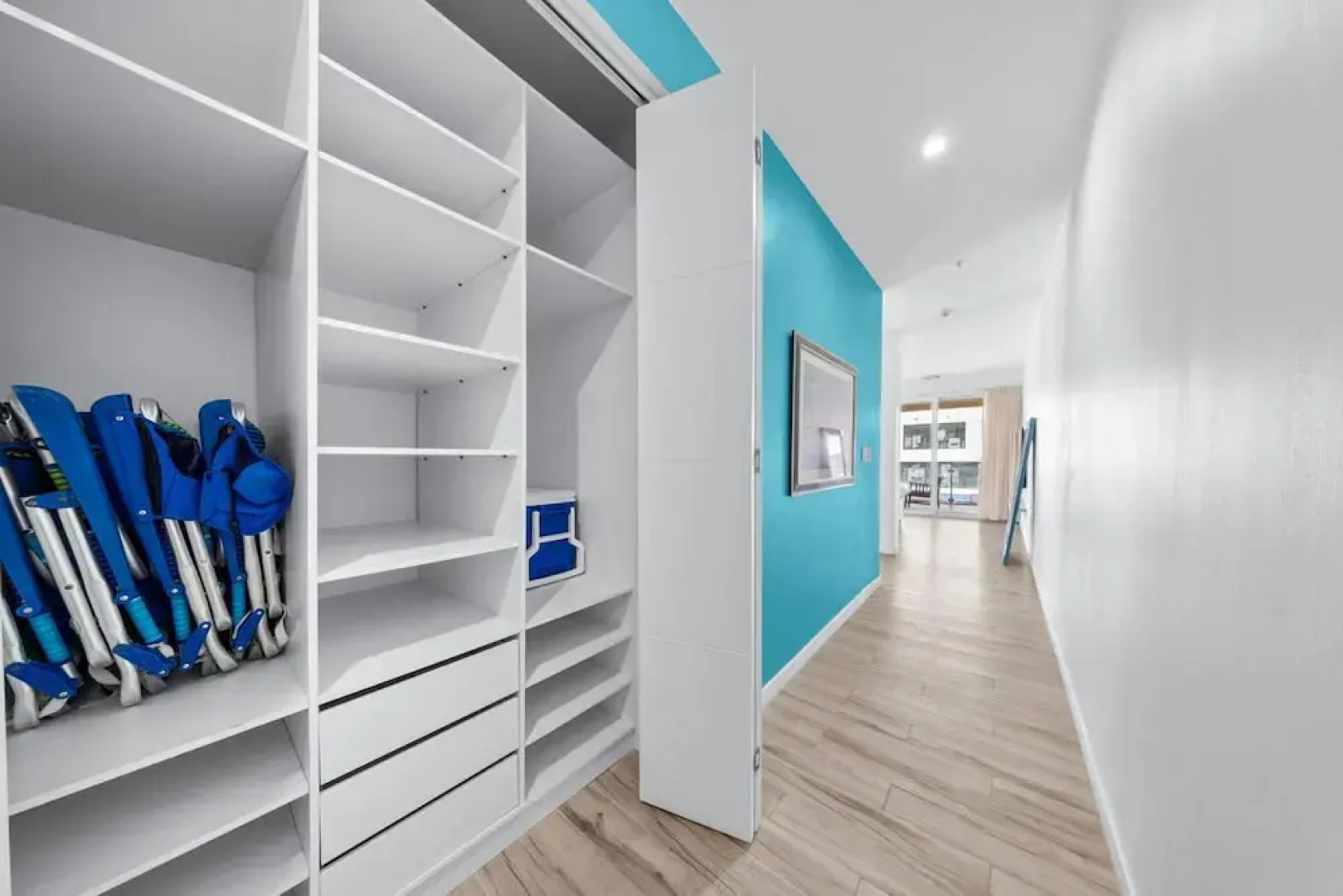 The Cove 106 in Palm Beach Aruba - Prime Location - Free Parking