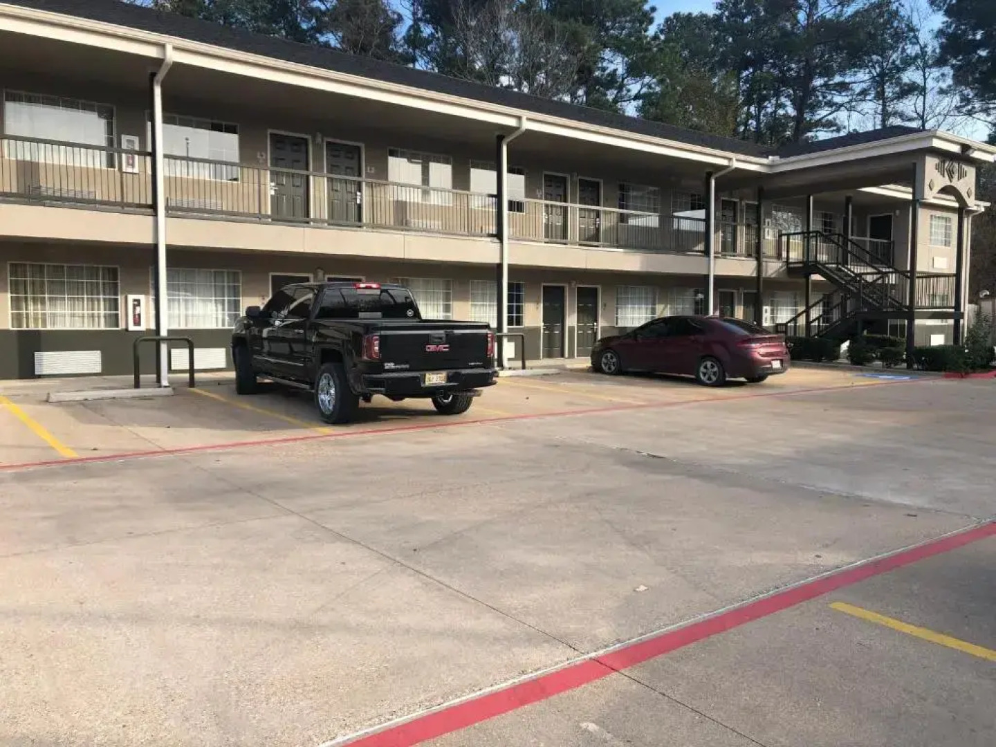 Diboll Inn & Suites