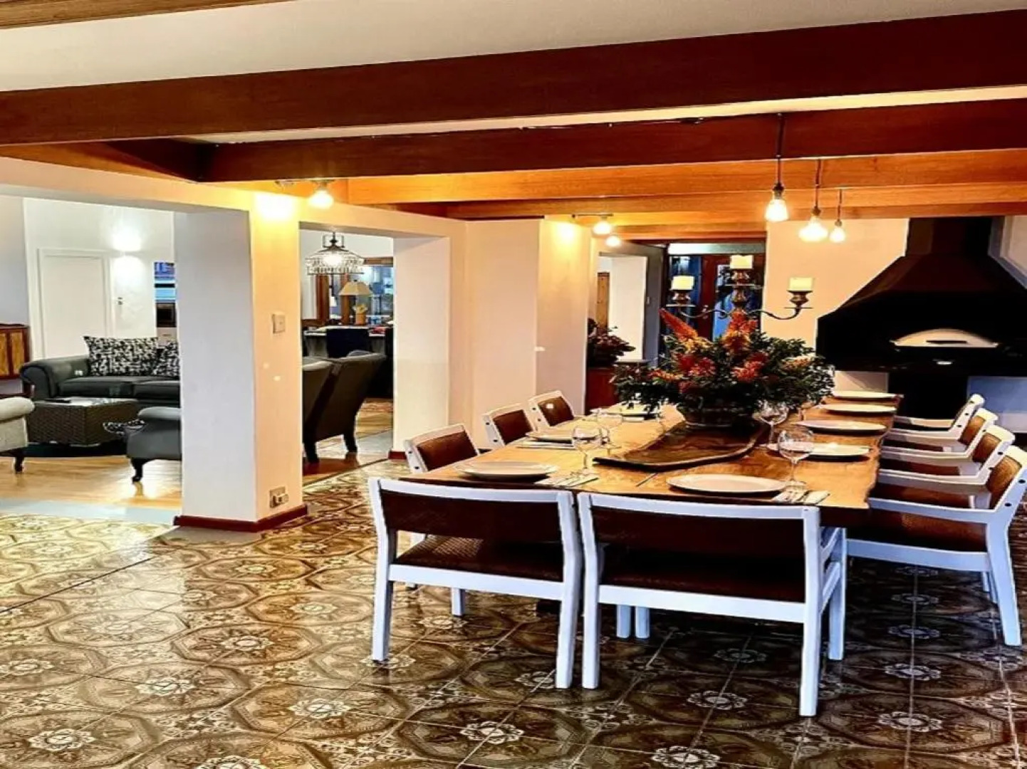 Oyster Bay Ten On Tornyn