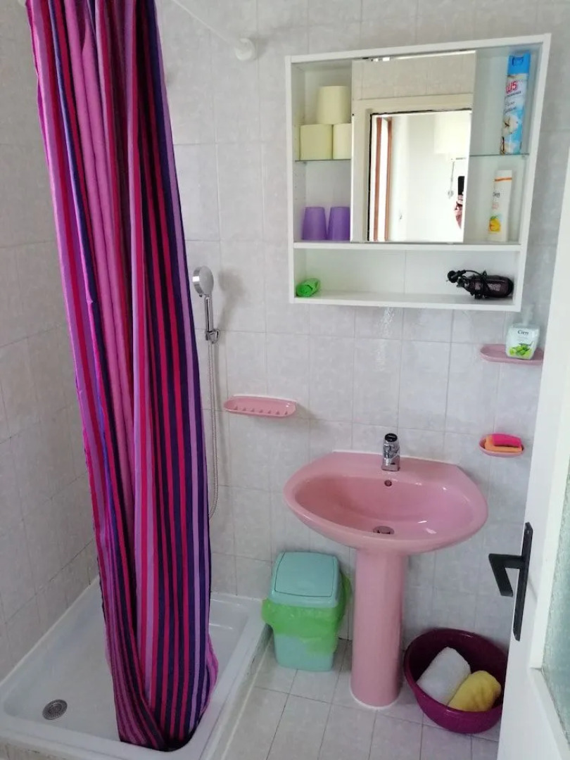 Viktor Rooms and Apartments