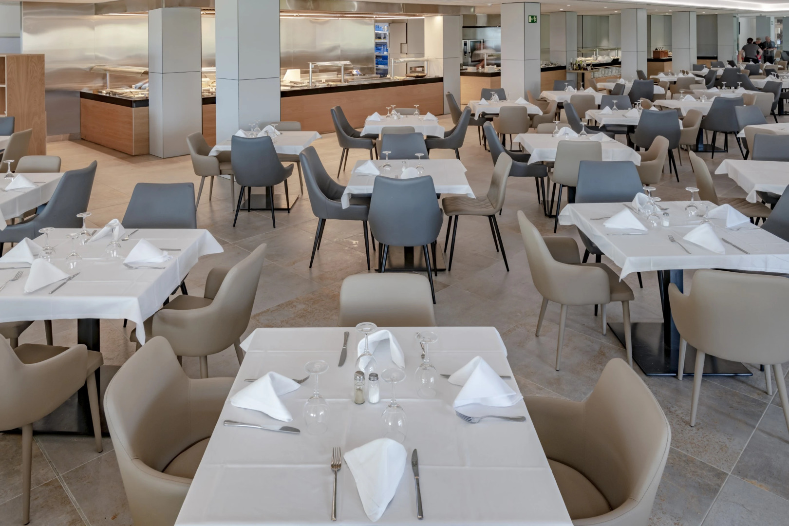 Отель 4R Gran Europe