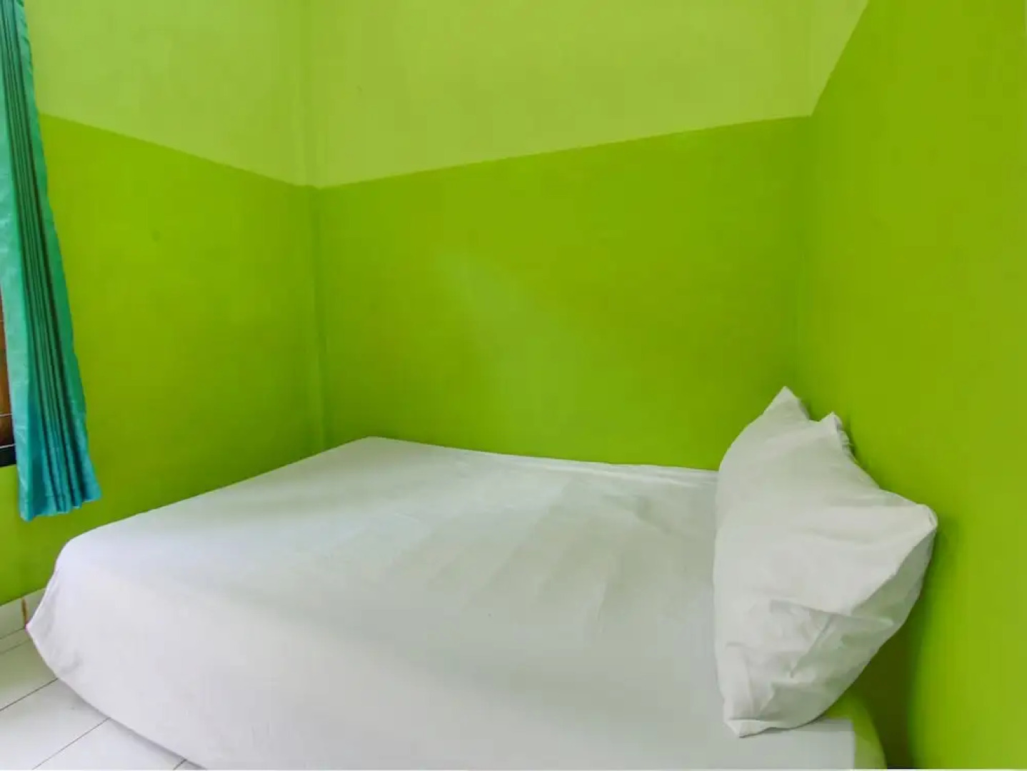 OYO Life 92829 Kos Insan Madani