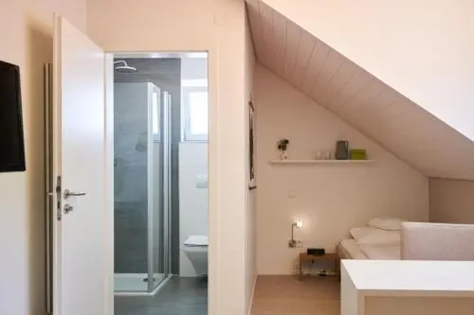 Gästehaus am Wasserschloss & Restaurant Wasserschloss Inzlingen