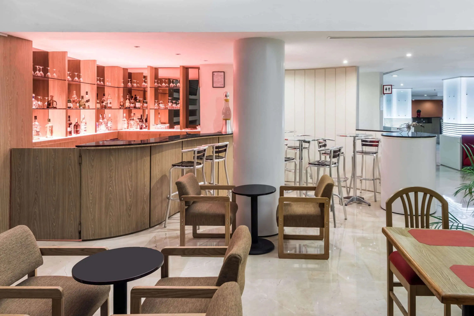 Ramada by Wyndham Hola Culiacan