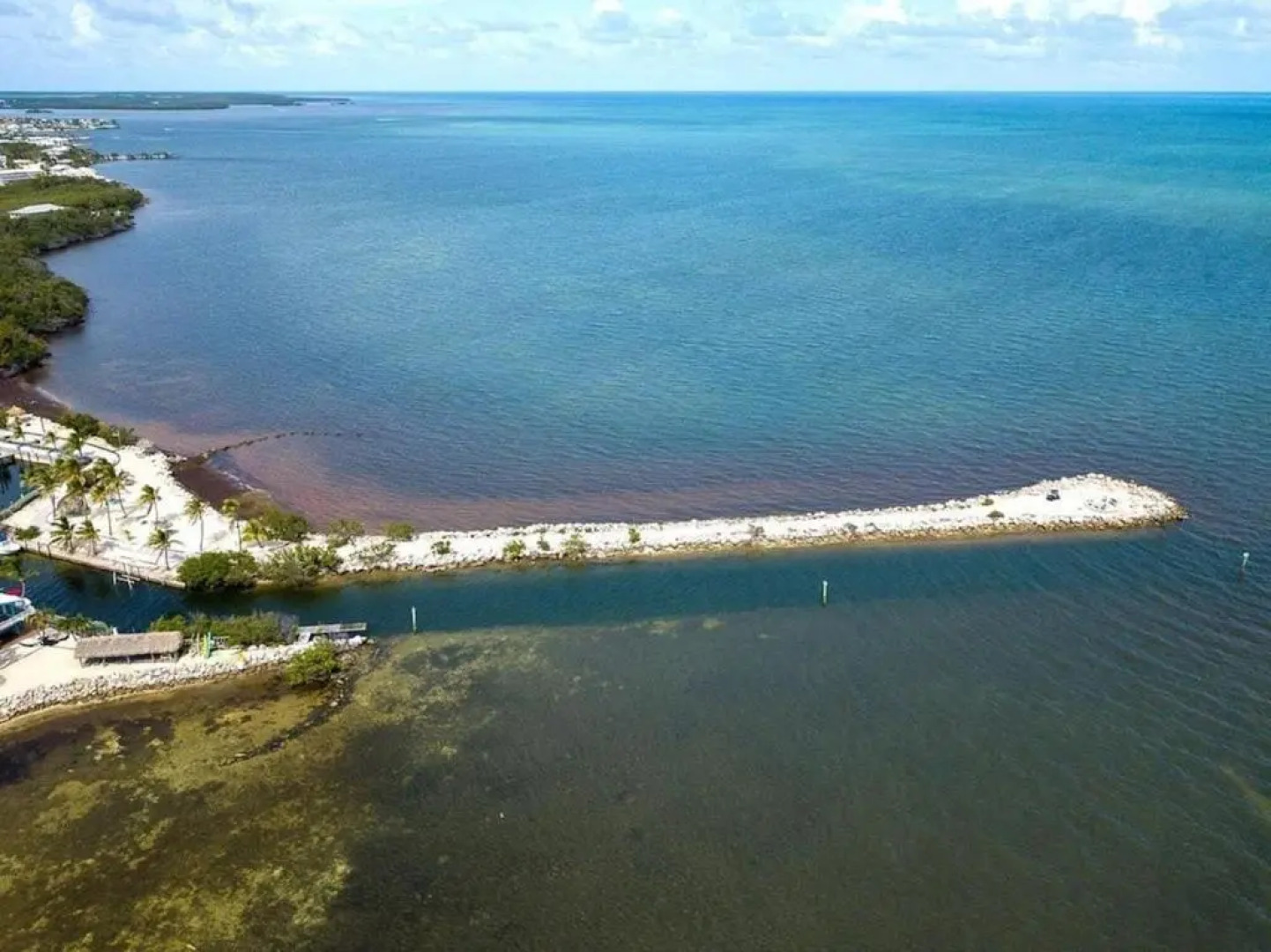 C-VOTED REMODELED UNIT! KAYAKs, MARINA,