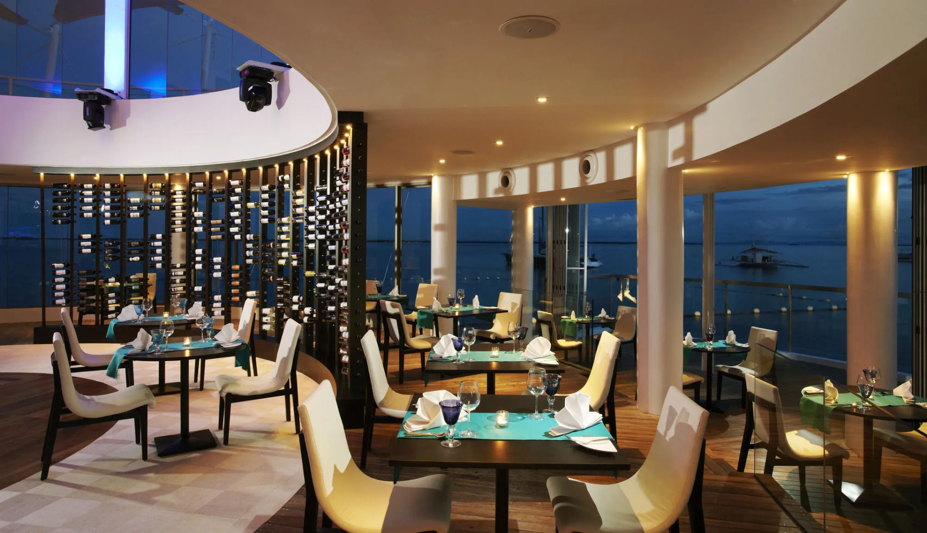 Mövenpick Hotel Mactan Island Cebu