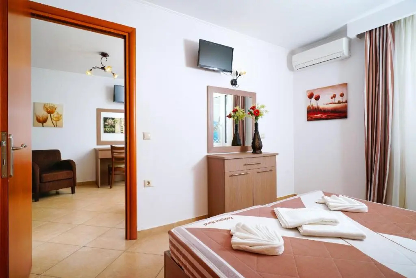 Antigone Hotel