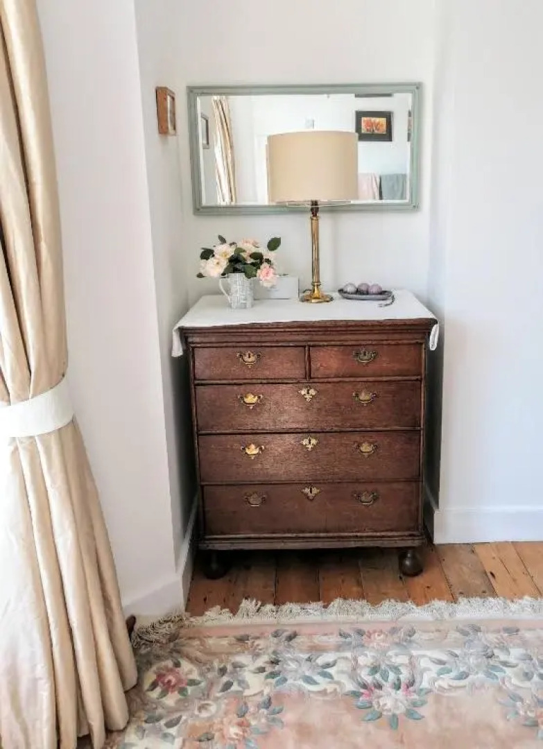 Large Sunny King-Size En-Suite