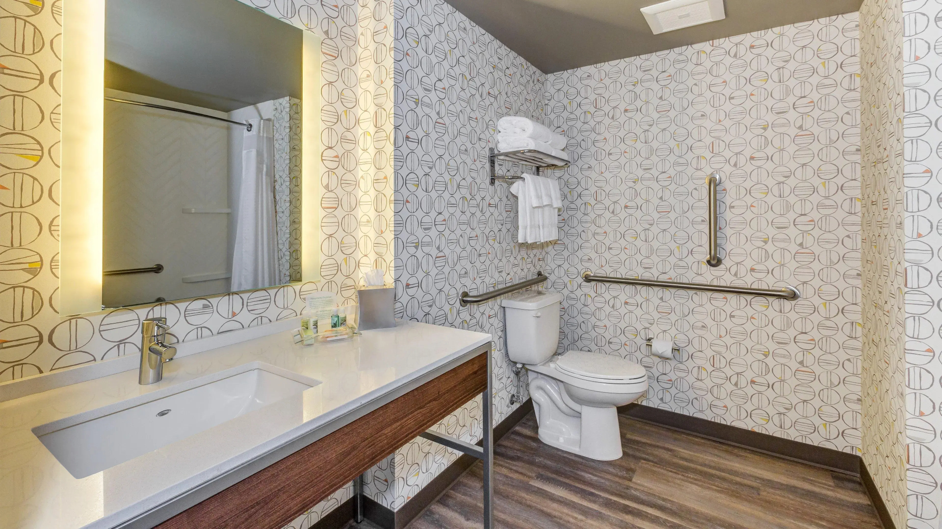 Holiday Inn & Suites Bellingham by IHG