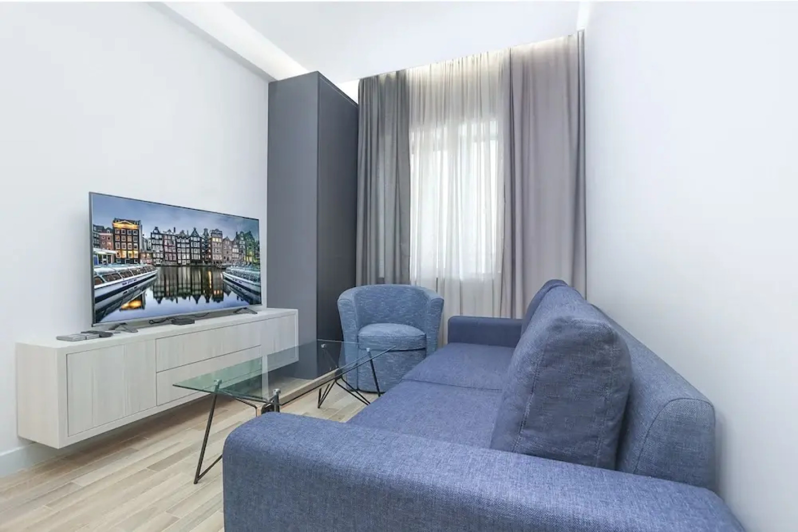 Stay Inn на ул. Бузанда, 97-11