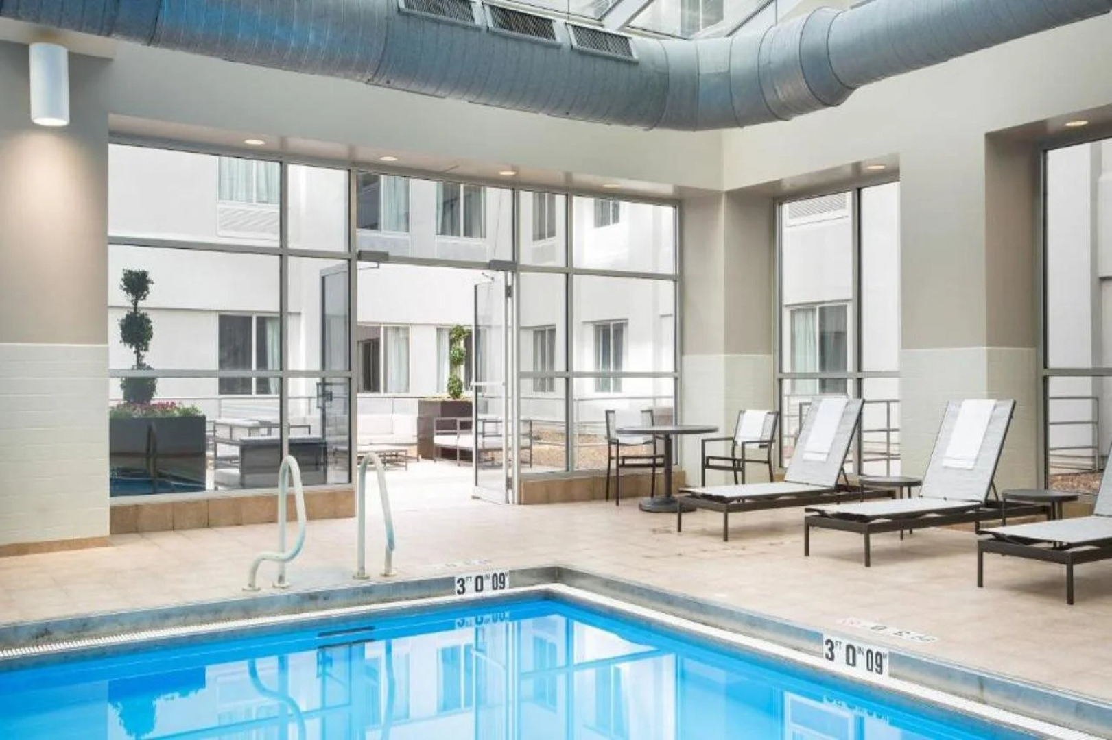 AC Hotels by Marriott Chicago Downtown