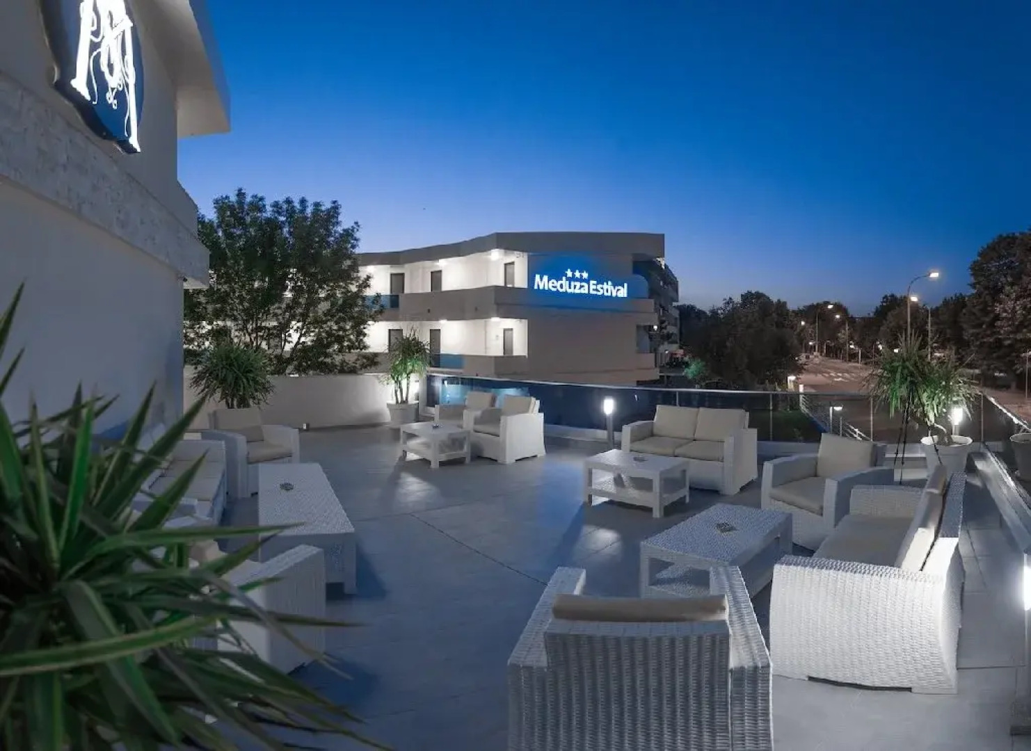 Hotel Meduza Estival