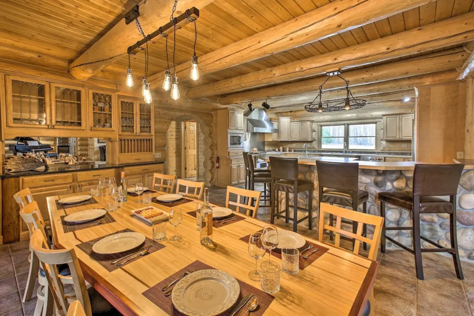 14 Mi to Slopes: Lodge on 104 Acres in Boyne City