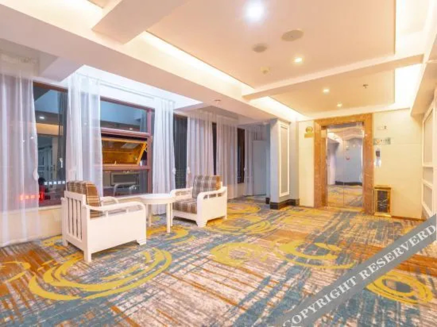 V8gaohua Business Hotel