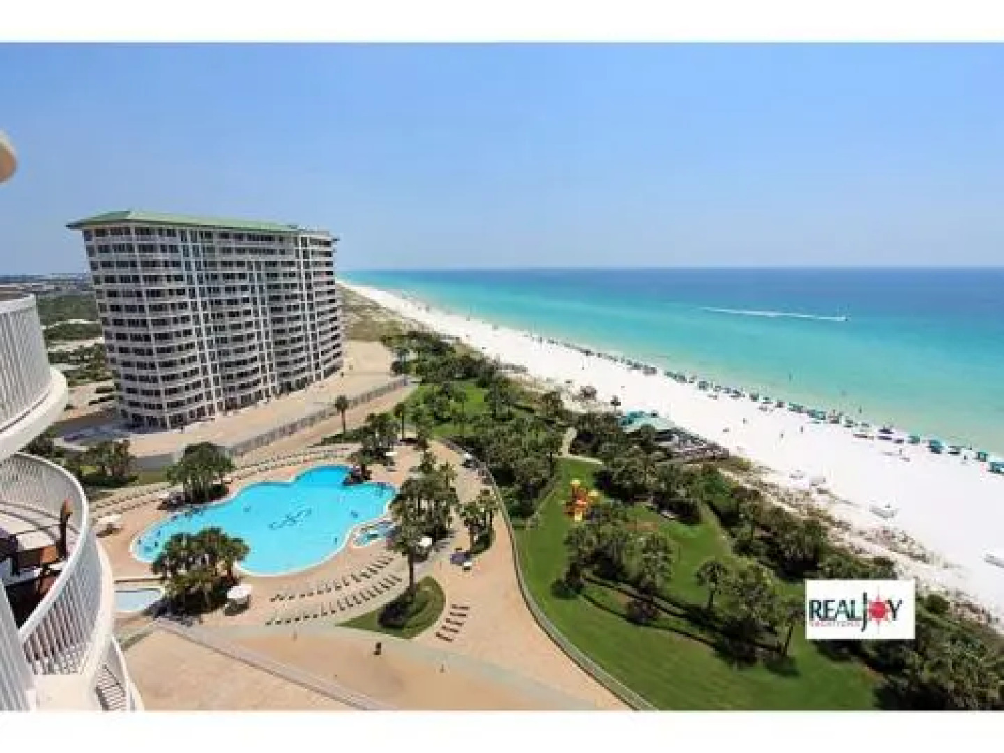 St Lucia 1002 by RealJoy