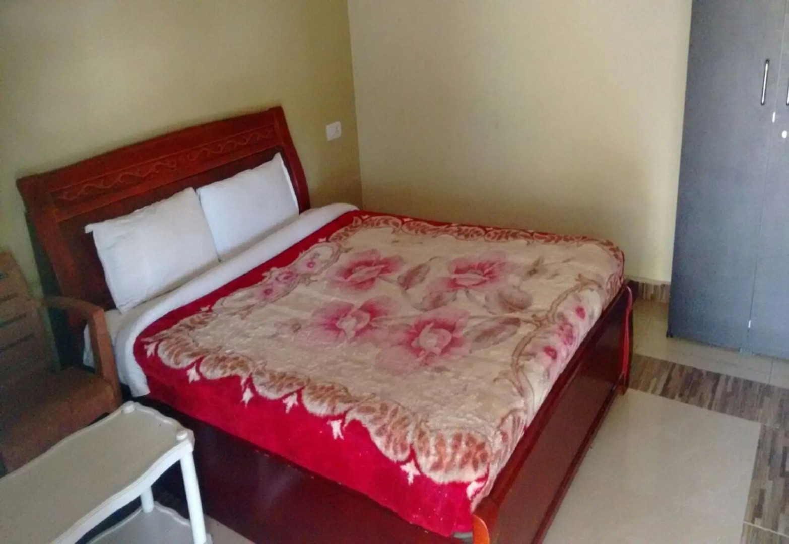 The Big Cat Den Resort