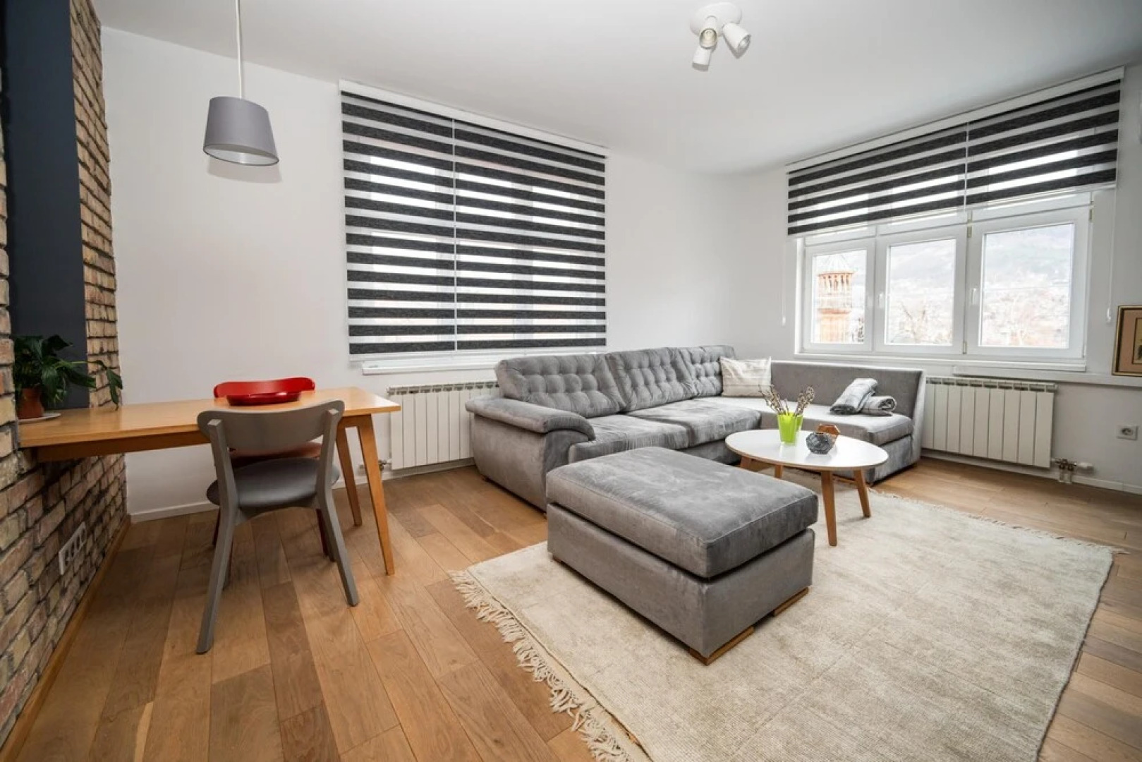 Design 1bdr Apartment With City View