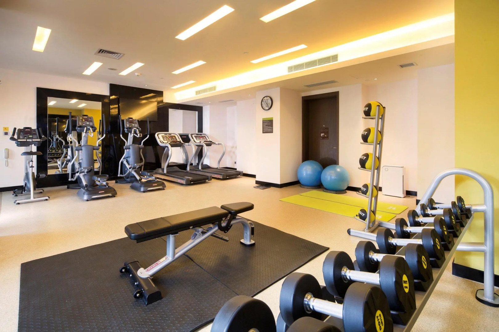 Отель Olympics Sports Center of Plum Garden