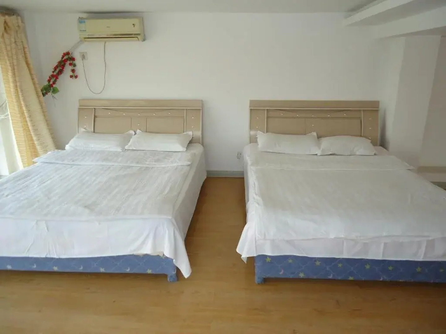 Yilanlou Inn With Garden View