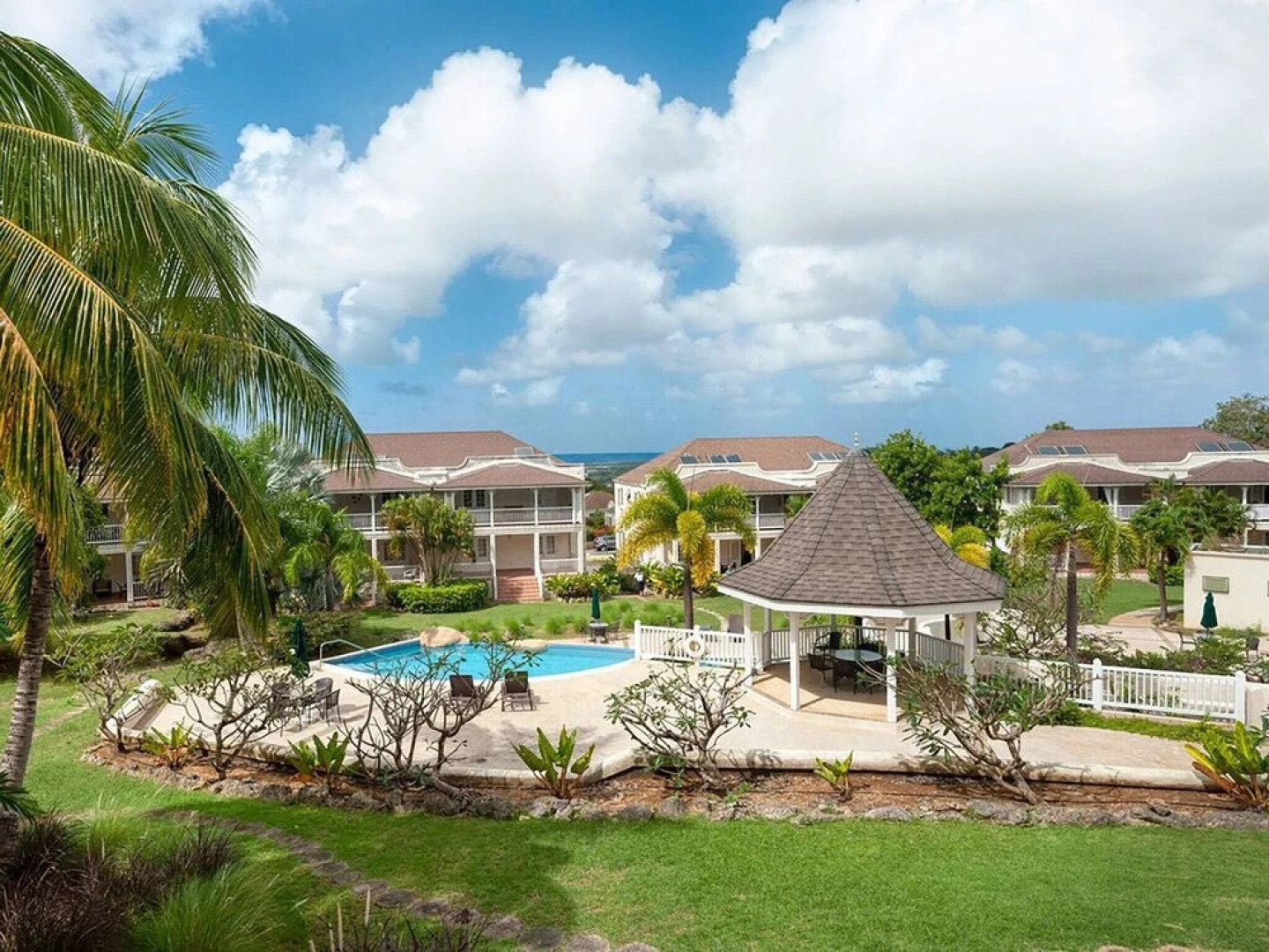 Vuemont #245 - 2bd By Zenbreak