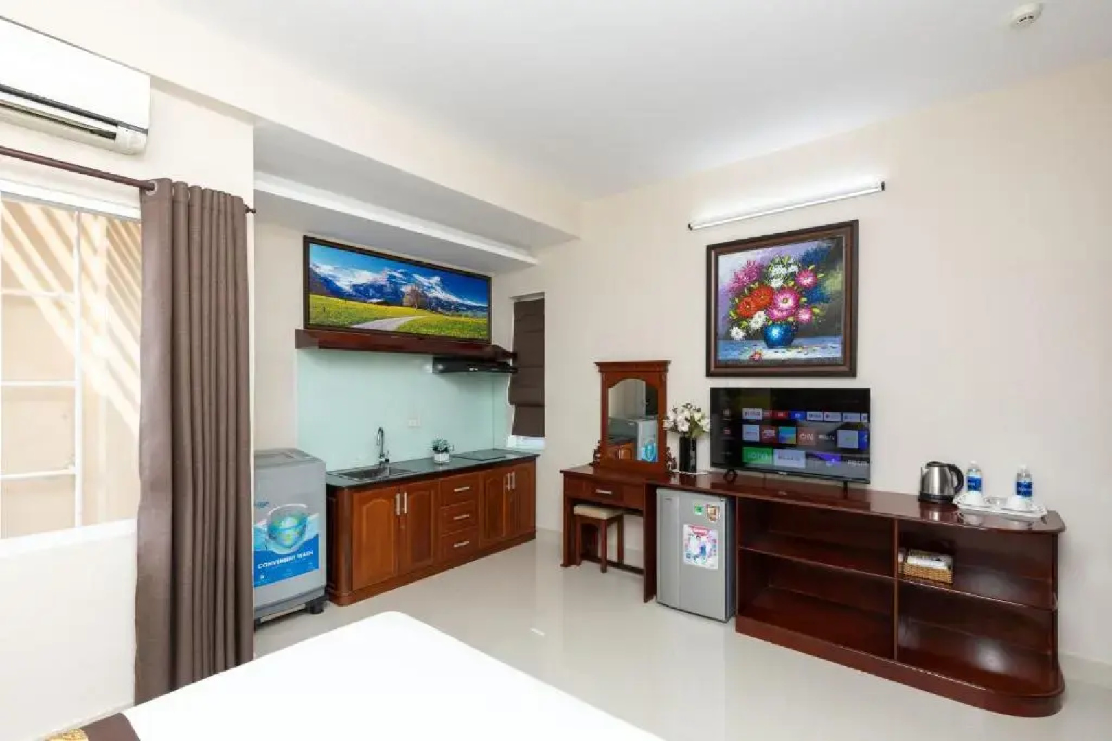 Queen Garden Hotel