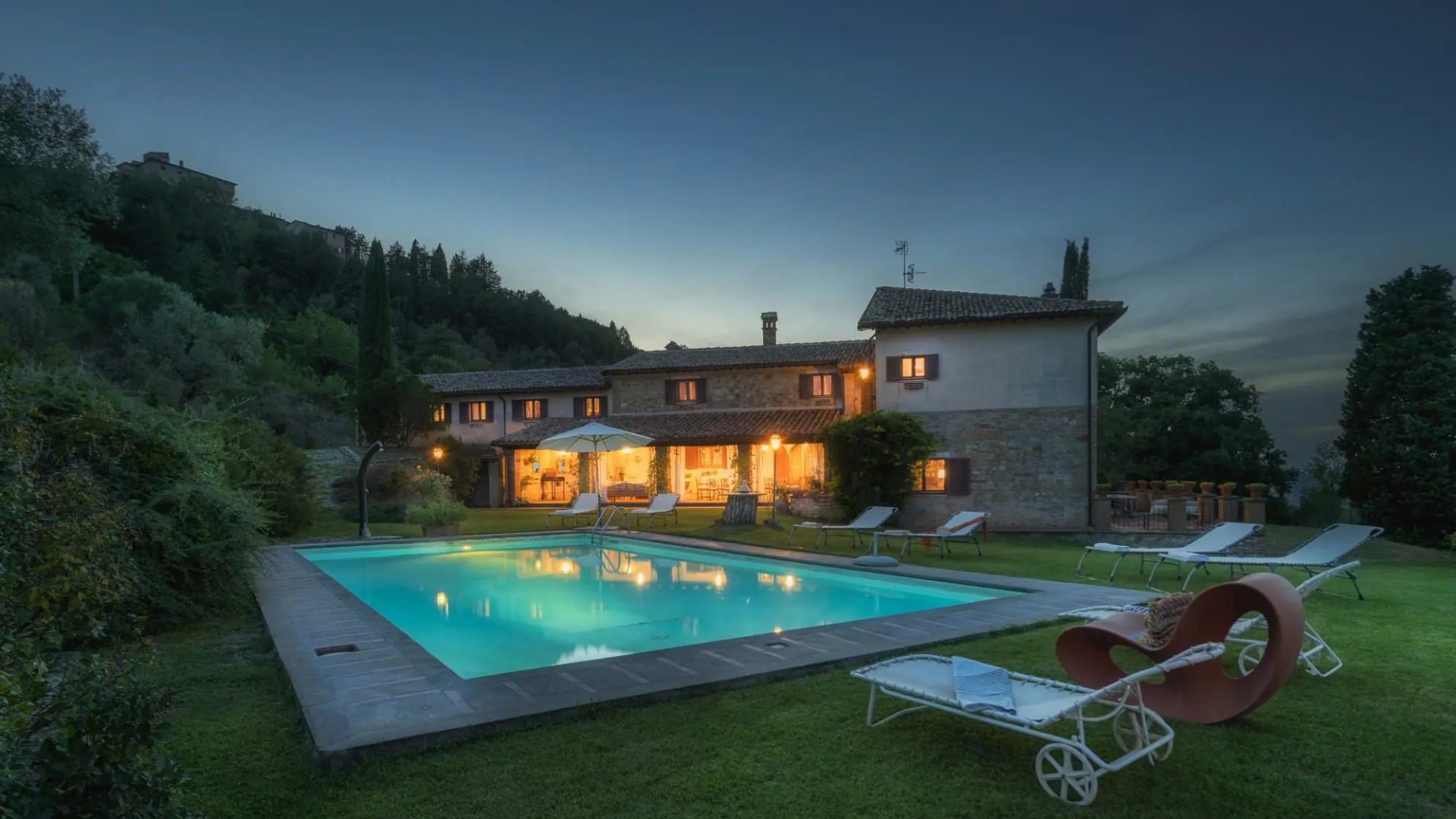 Pg-l188-lmne0at - Hostal de Todi 12