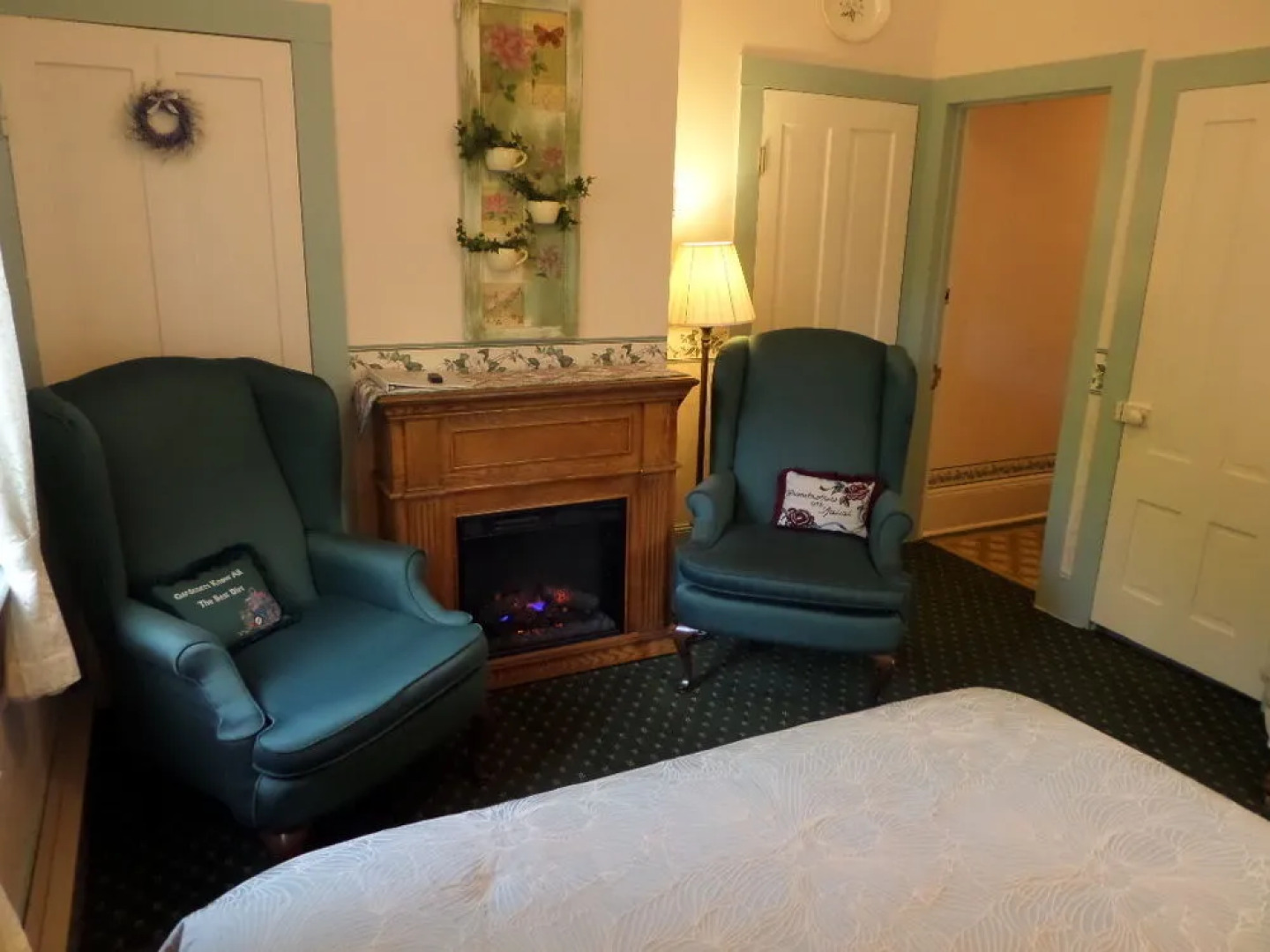 Blue Gull Inn Bed and Breakfast